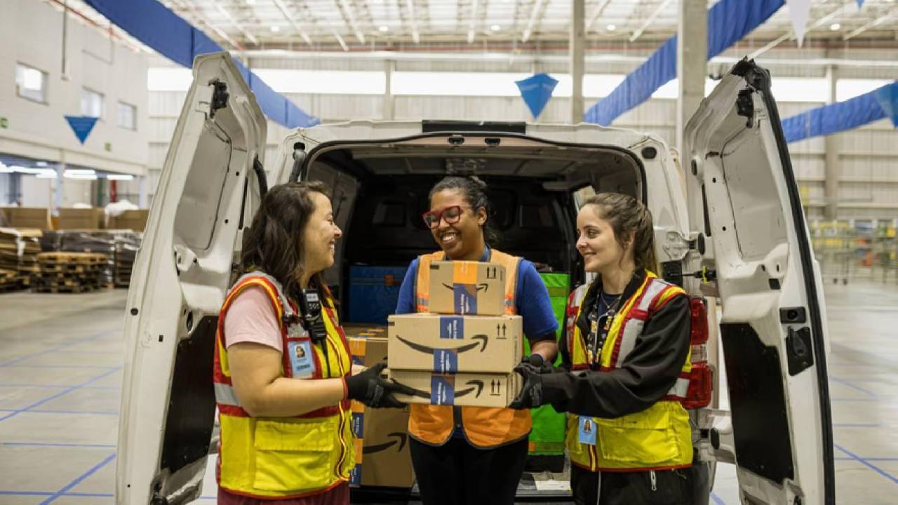 Amazon divulga novas vagas de emprego temporárias em Cajamar