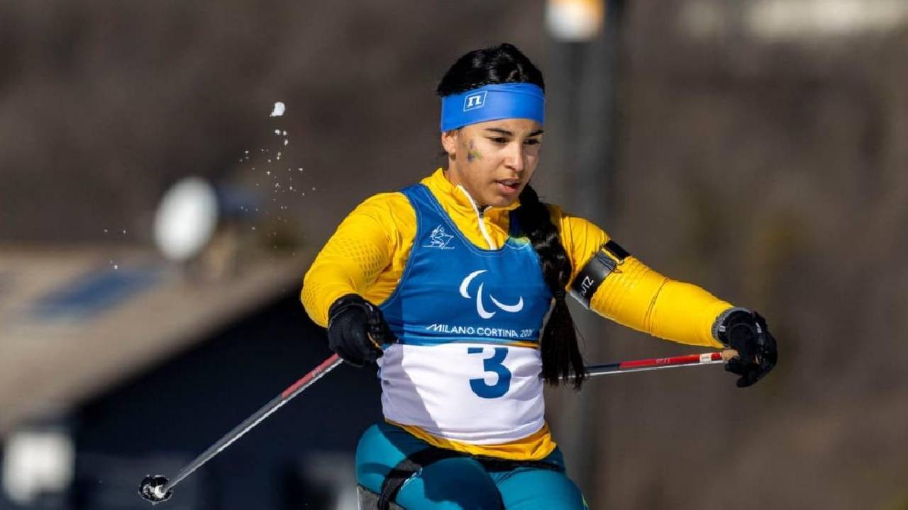 Elena de Sena, de Francisco Morato é eleita atleta do ano pela Confederação brasileira de Desportos na neve pela categoria Biathlon Feminino Adulto