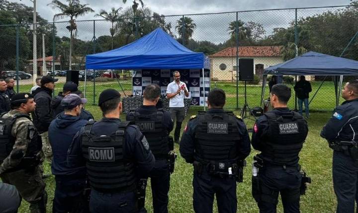 GCM de Franco da Rocha passa por capacitação com equipamentos menos letais