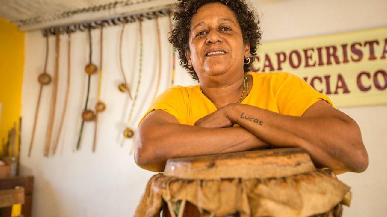 Grupo de capoeira Felipas recebe visita de Mestra Janja, figura importante na cultura afro-brasileira