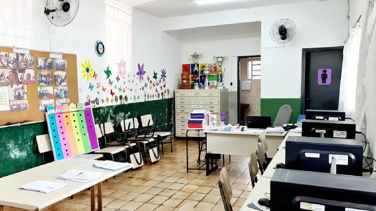 Pela terceira vez no mês de abril, APAE de Francisco Morato tem fios de energia roubados