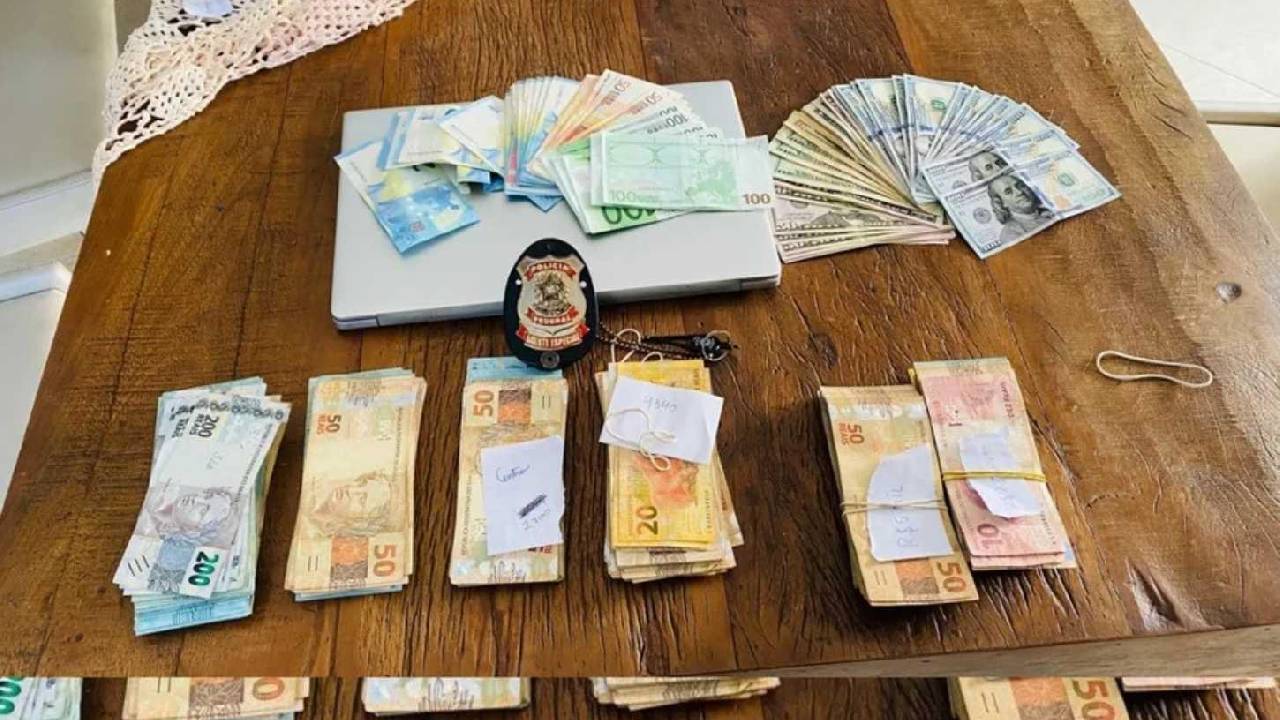 Policia Federal apreende celular e carro de ex-diretor da Previdência de Cajamar