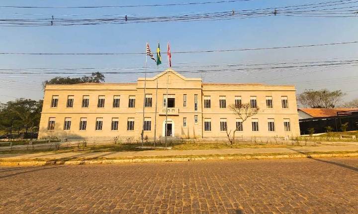 Prefeitura de Franco da Rocha omite andamento de licitações de mais de R$ 35 milhões da Saúde no Portal da Transparência