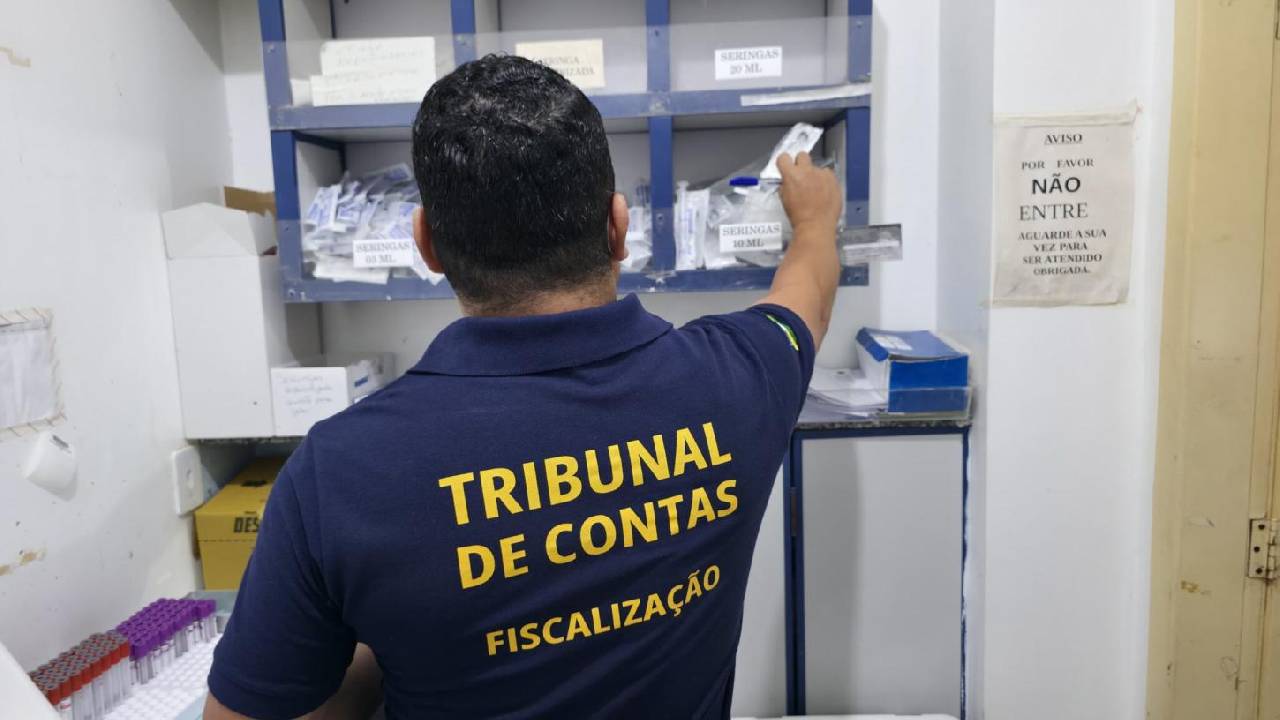 Tribunal de Contas realiza fiscalização surpresa no Almoxarifado Central e na UBS do Parque Vitória em Franco da Rocha