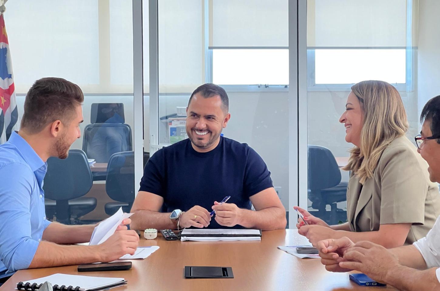 Prefeito Ildo Gusmão é eleito presidente do Consórcio do CIMBAJU, Kauãn Berto será vice