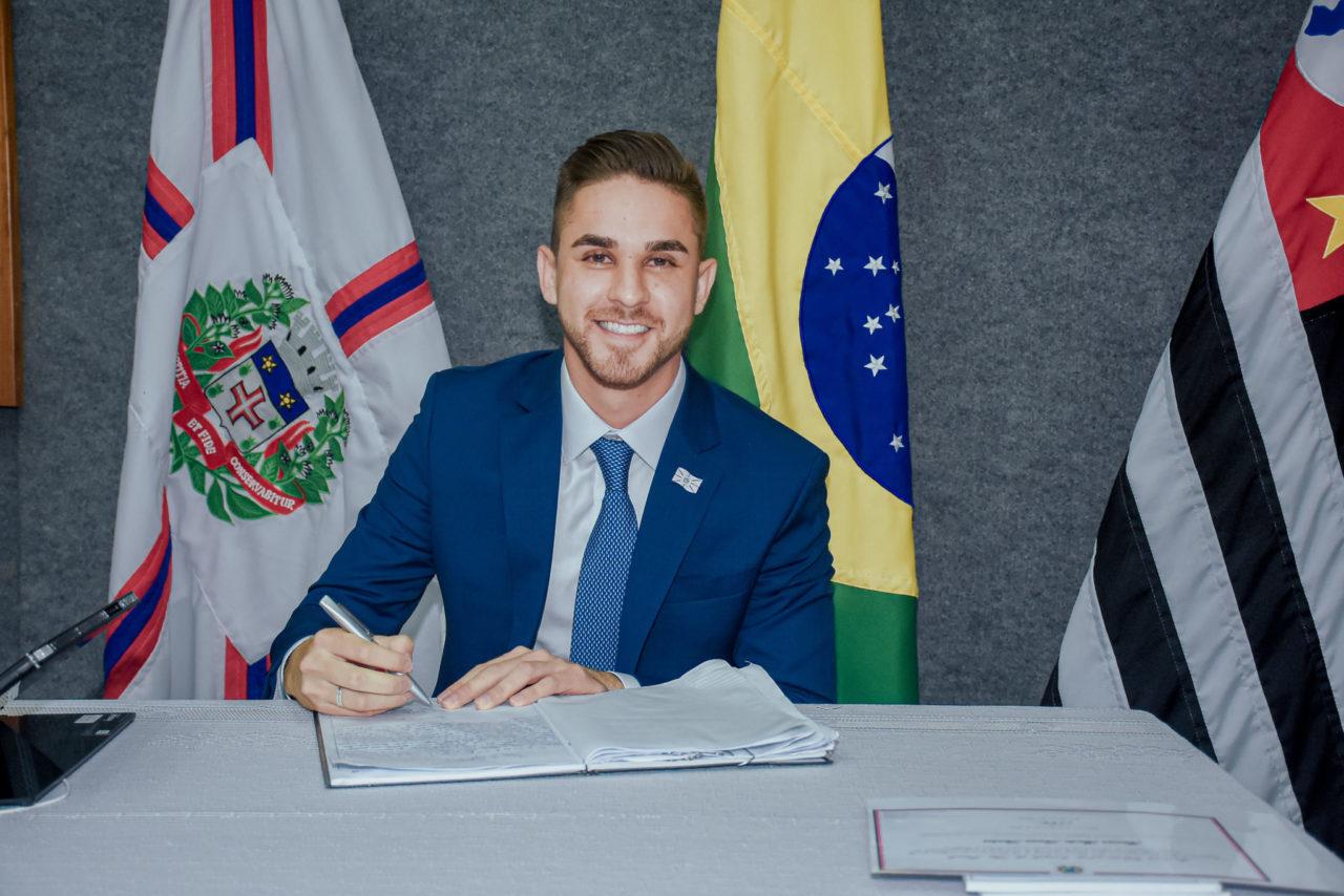 Toninho Ribas sofre nova derrota na Justiça Eleitoral contra Kauãn Berto