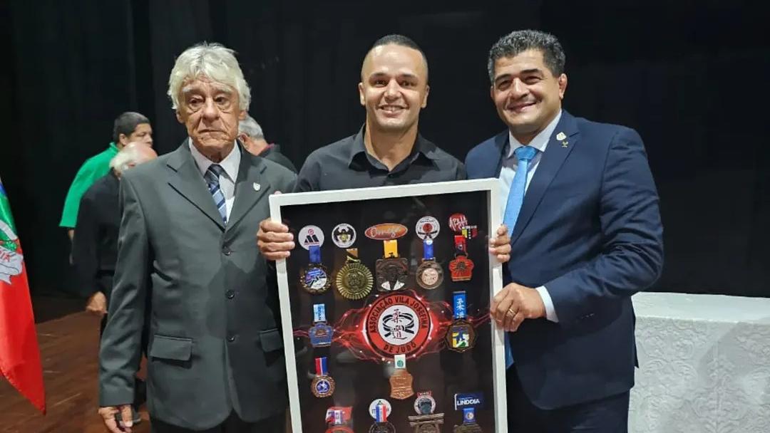Associação Vila Josefina, de Franco da Rocha é premiada pela Federação Paulista de Judô como uma melhores do esporte