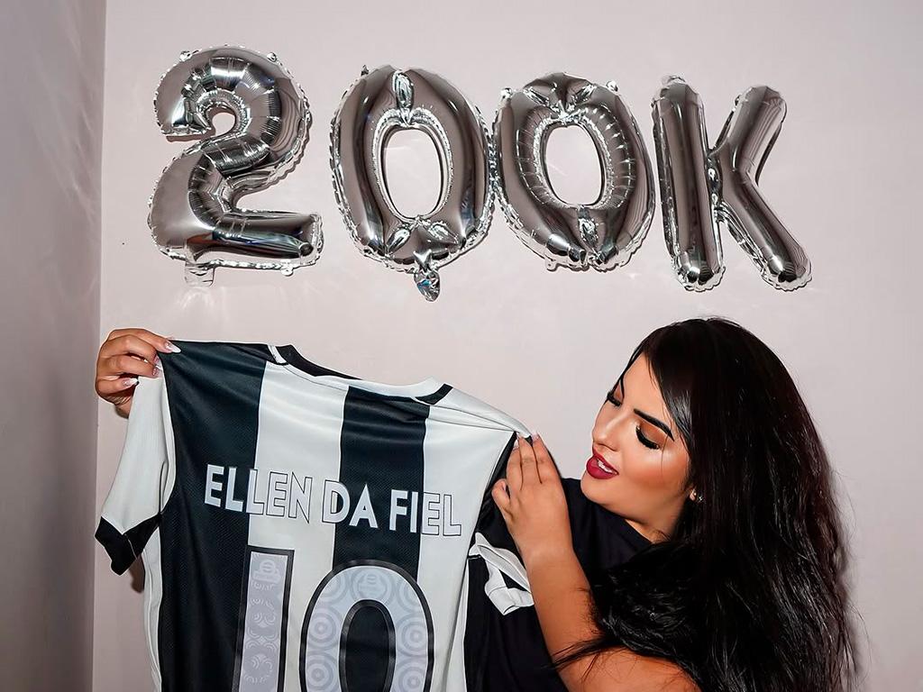 Influenciadora franco-rochense, Ellen da Fiel, chega a 200 mil seguidores falando de Corinthians