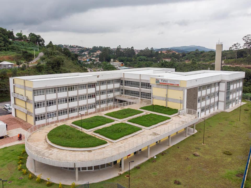 Fatec Franco da Rocha seleciona professor para curso de energias renováveis; saiba como concorrer