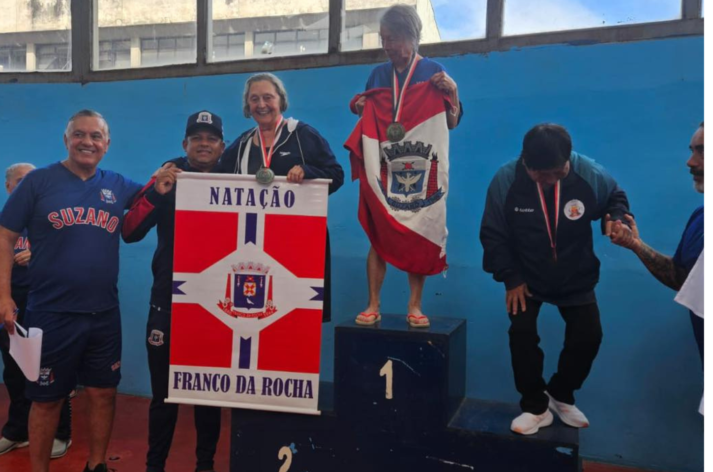 Atletas de Franco da Rocha se destacam nos Jogos Municipais do Idoso em Suzano