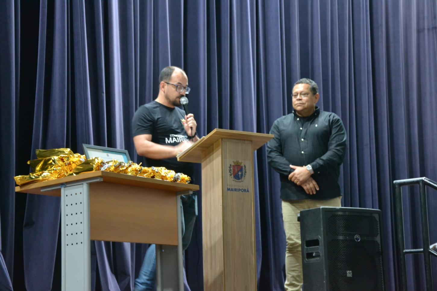 Leonardo Boschetti, é homenageado em evento de educação física em Mairiporã