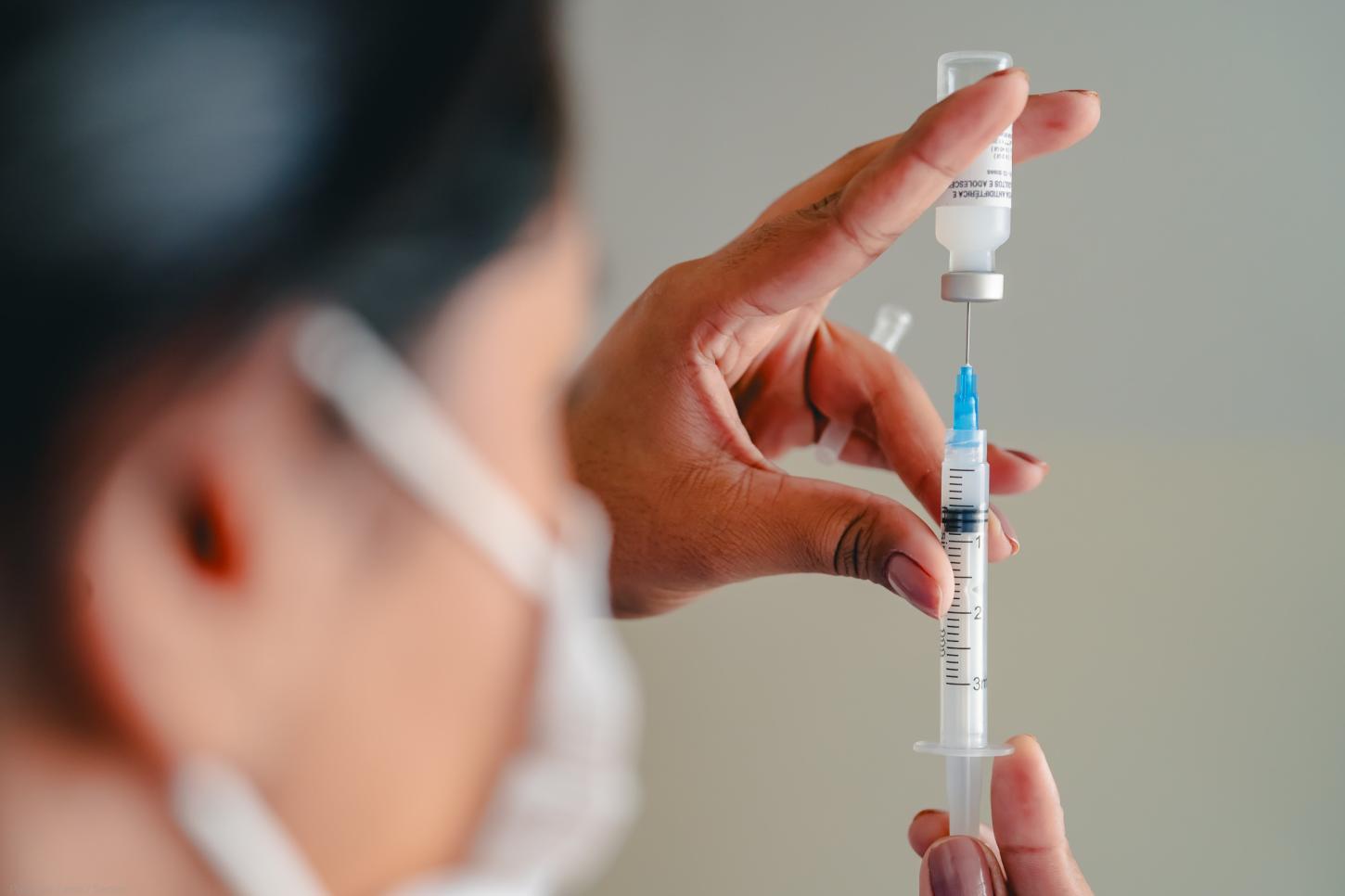 Morador de Franco da Rocha acusa servidores de UBS de sorofobia após ser impedido de se vacinar