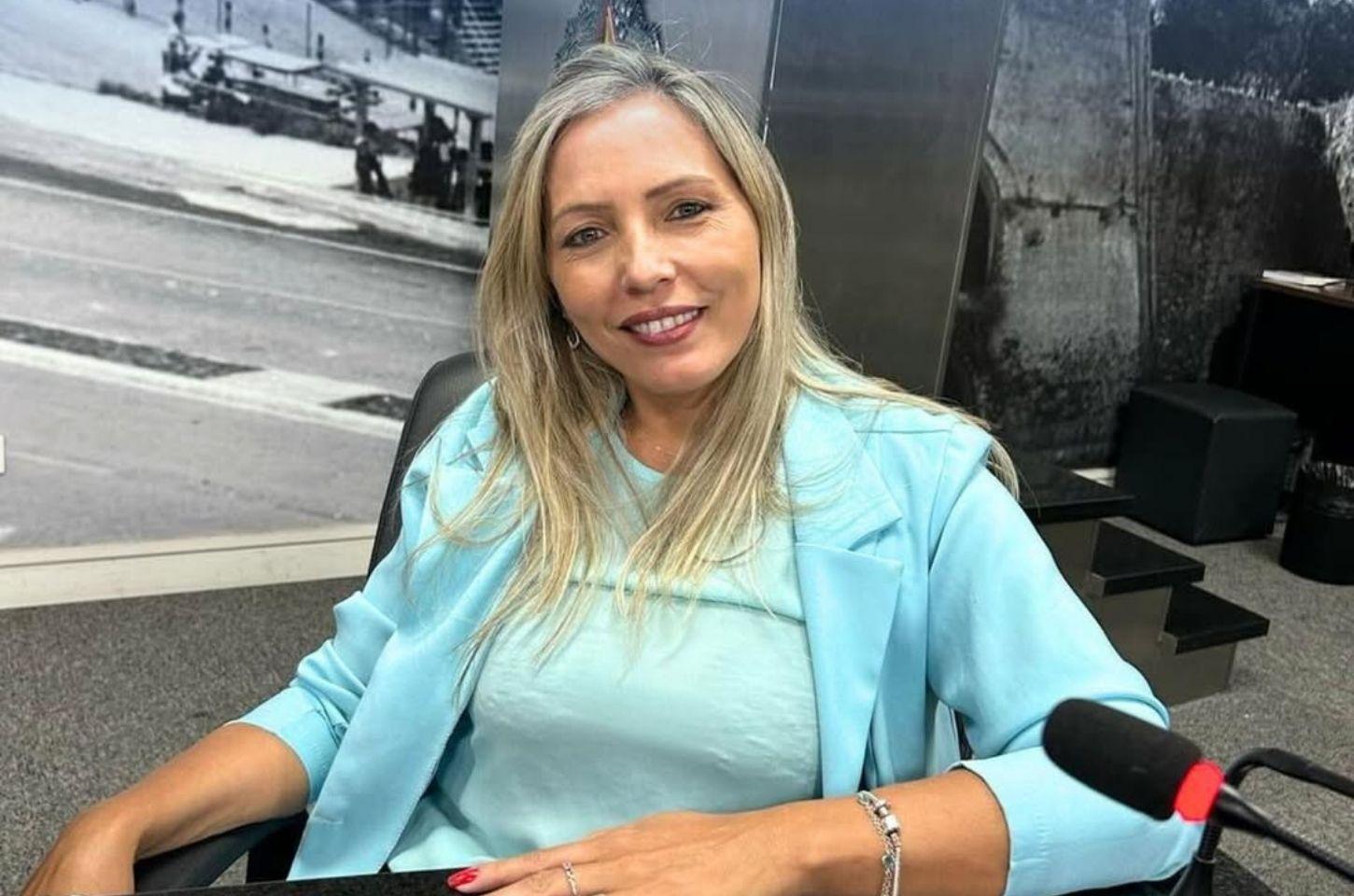 Vereadora Renata Lima assume presidência do Republicanos em Caieiras