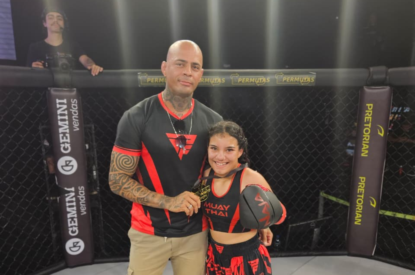 Maria Eduarda de Franco da Rocha, com apenas 12 anos, vence estreia no kickboxing amador