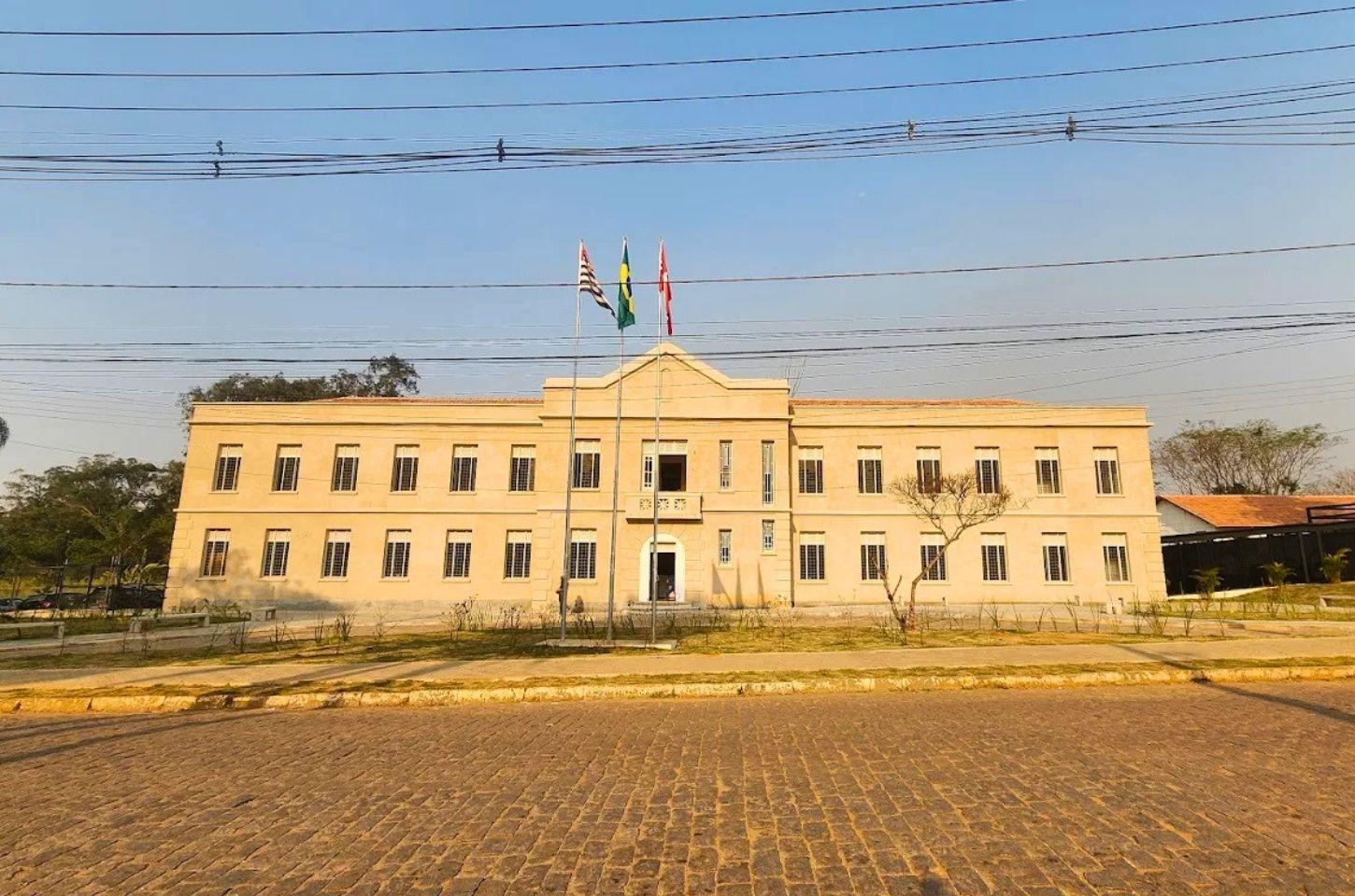 Prefeitura de Franco da Rocha lança concurso público com salários de até R$ 6 mil