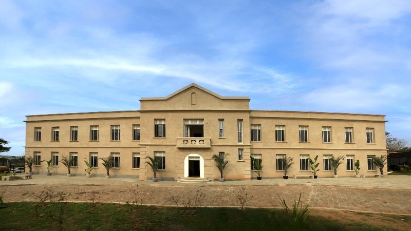 Professores aprovados em concurso denunciam 