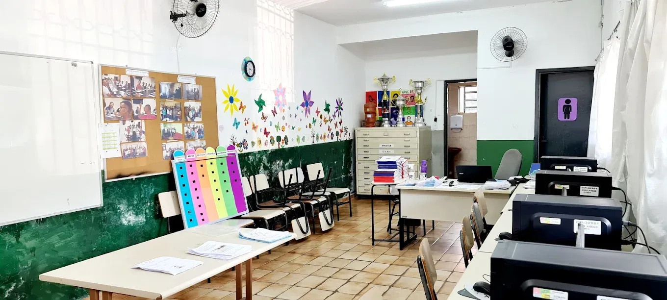 Pela terceira vez no mês de abril, APAE de Francisco Morato tem fios de energia roubados