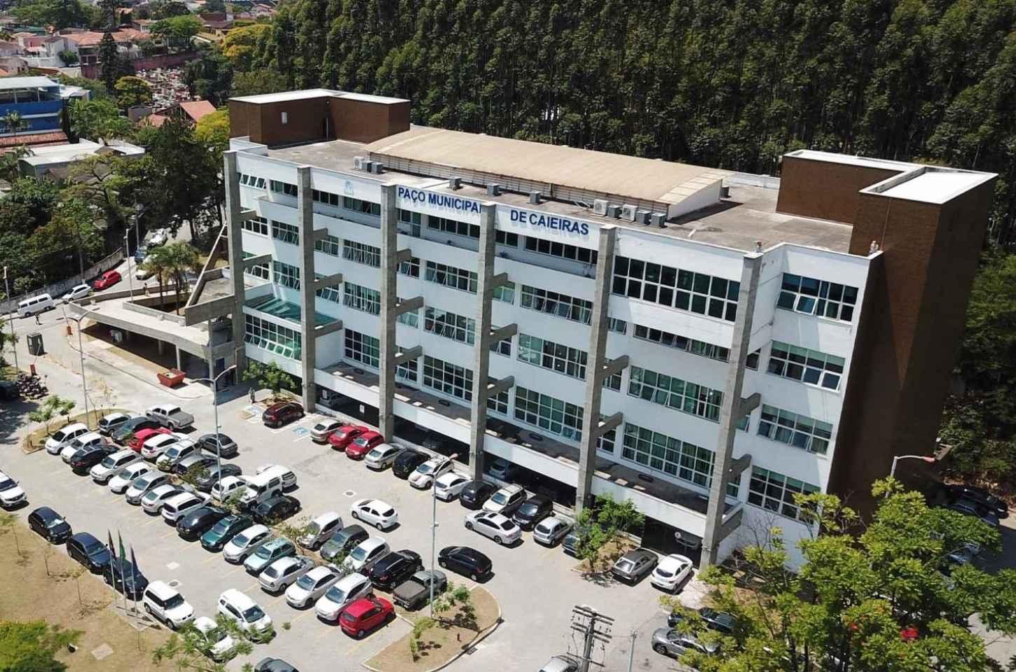 Prefeitura de Caieiras se manifesta sobre denúncia de falta de estrutura na Educação do município