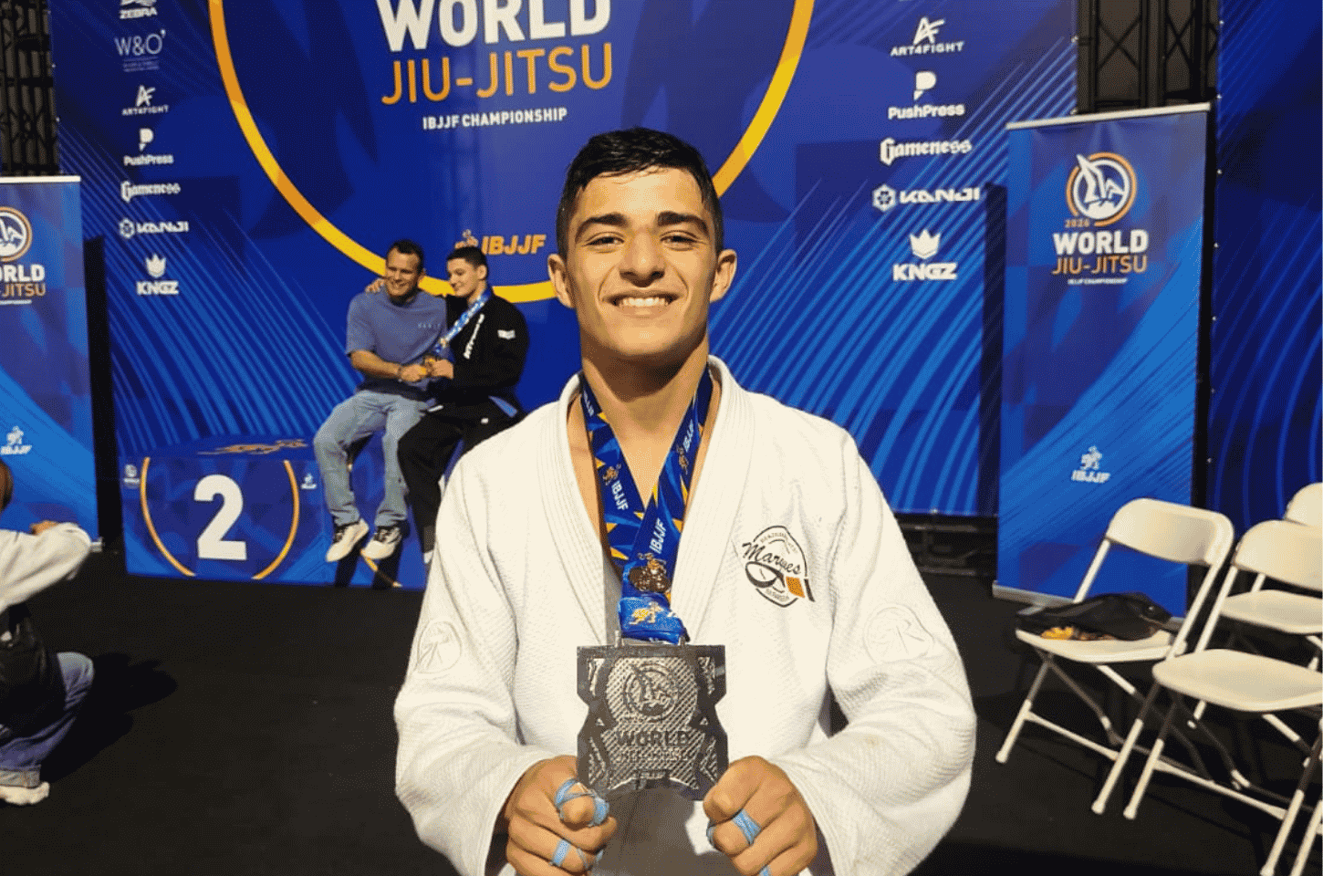 Morador de Caieiras, Guilherme Marques, busca apoio para seguir representando o país em campeonatos internacionais de Jiu-Jitsu
