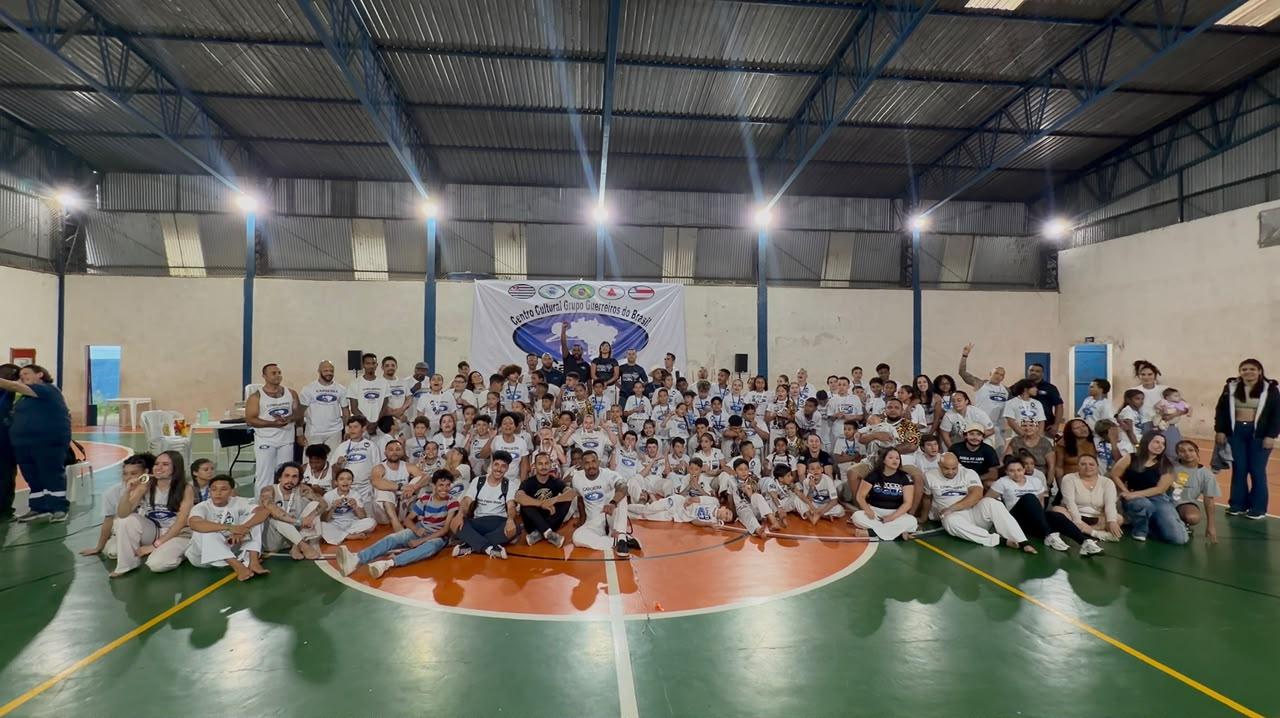 Jovens representando Franco da Rocha conquistam medalhas no campeonato estadual de capoeira