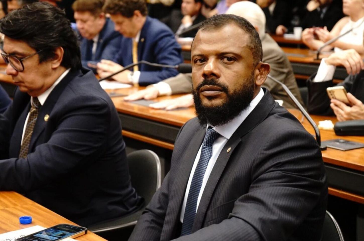 Tarcísio demite Delegado Da Cunha dos quadros da Polícia Civil de São Paulo