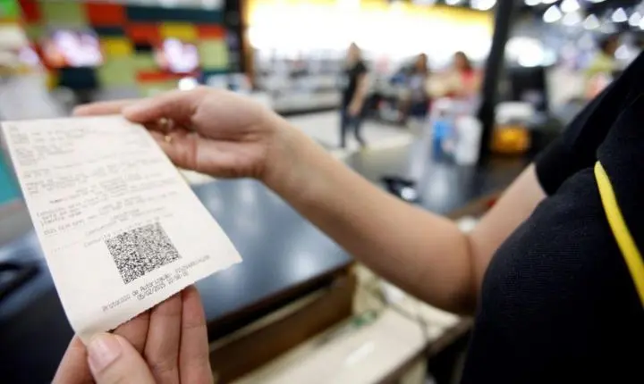 Brasil pode ter maior imposto sobre consumo do mundo, com alíquota superior a 30%