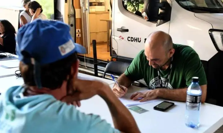 CDHU realiza plantões de atendimento em conjuntos habitacionais de Franco da Rocha
