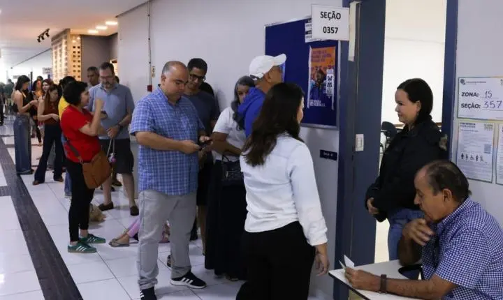 Eleições 2026: mais de 4,3 mil seções eleitorais tiveram locais de votação alterados para o segundo turno
