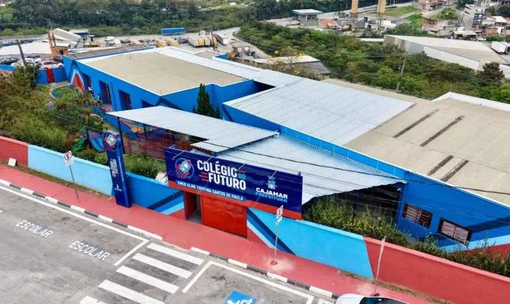 EMEB Aline Cristina Santos de Paula é entregue após reforma completa em Cajamar