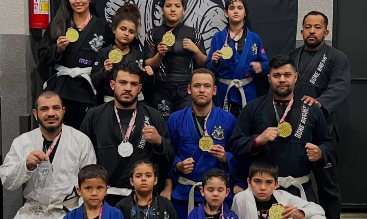 Equipe Bone Breaks de Franco da Rocha, se destaca na 4ª edição do Impactos Fight